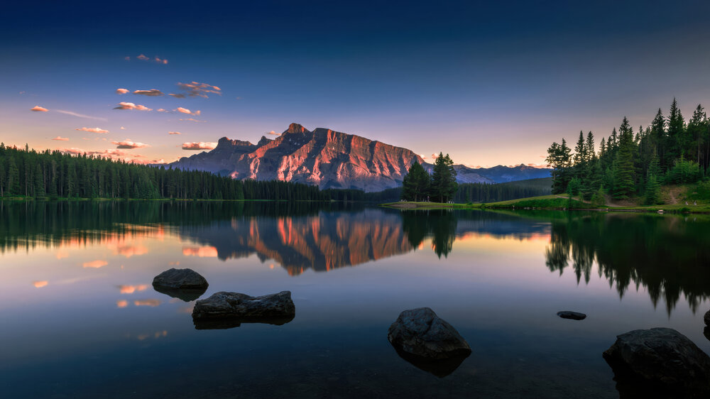 lake-reflection-forest-nature-mountain-scenery-4k-wallpaper-uhdpaper.com-104@5@a.jpg